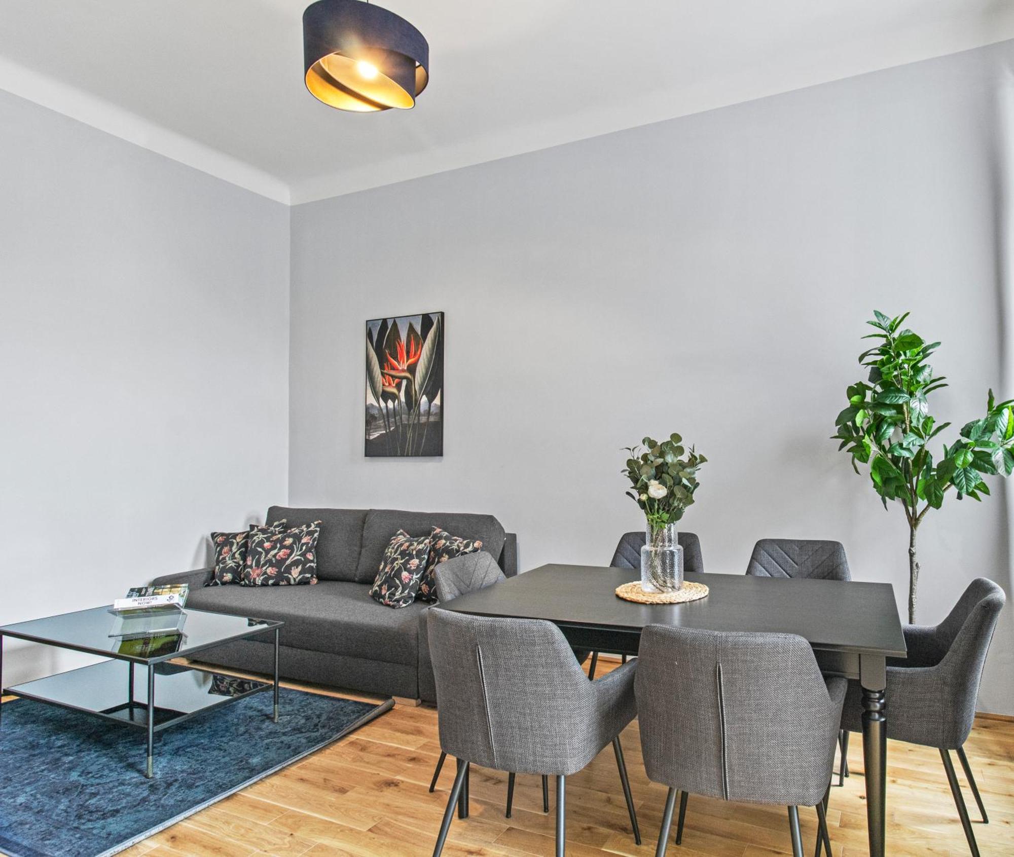 Balcony Apartment, 4 Min To U3 Zipperer Strasse Βιέννη Εξωτερικό φωτογραφία