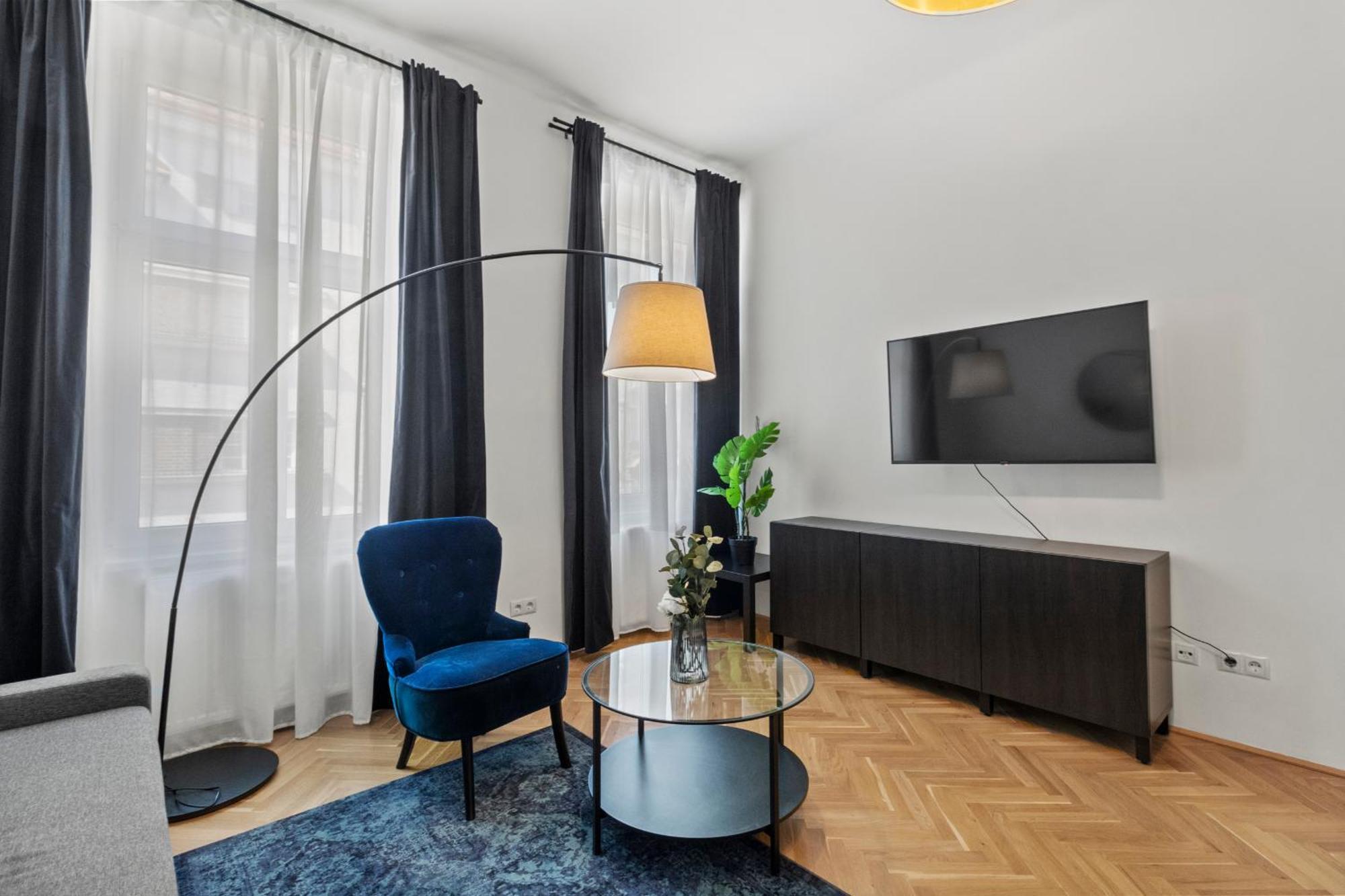 Balcony Apartment, 4 Min To U3 Zipperer Strasse Βιέννη Εξωτερικό φωτογραφία