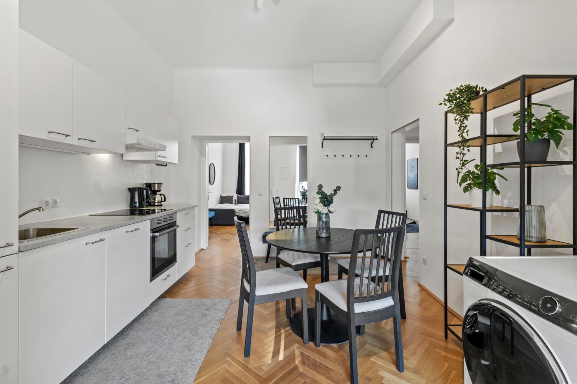 Balcony Apartment, 4 Min To U3 Zipperer Strasse Βιέννη Εξωτερικό φωτογραφία