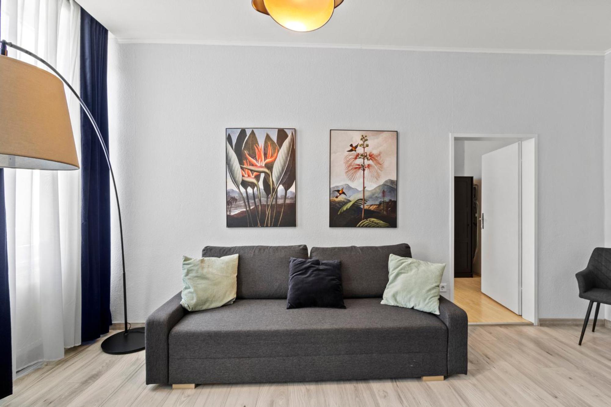 Balcony Apartment, 4 Min To U3 Zipperer Strasse Βιέννη Εξωτερικό φωτογραφία