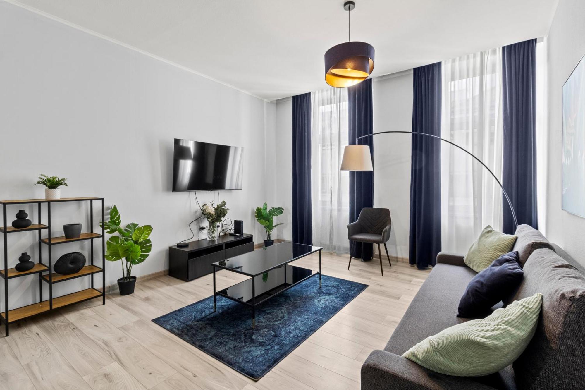 Balcony Apartment, 4 Min To U3 Zipperer Strasse Βιέννη Εξωτερικό φωτογραφία