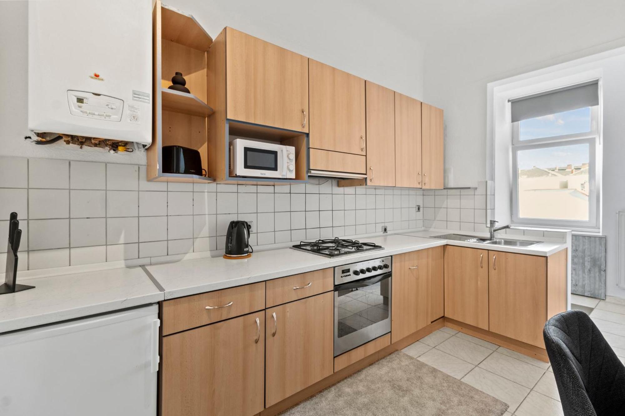 Balcony Apartment, 4 Min To U3 Zipperer Strasse Βιέννη Εξωτερικό φωτογραφία