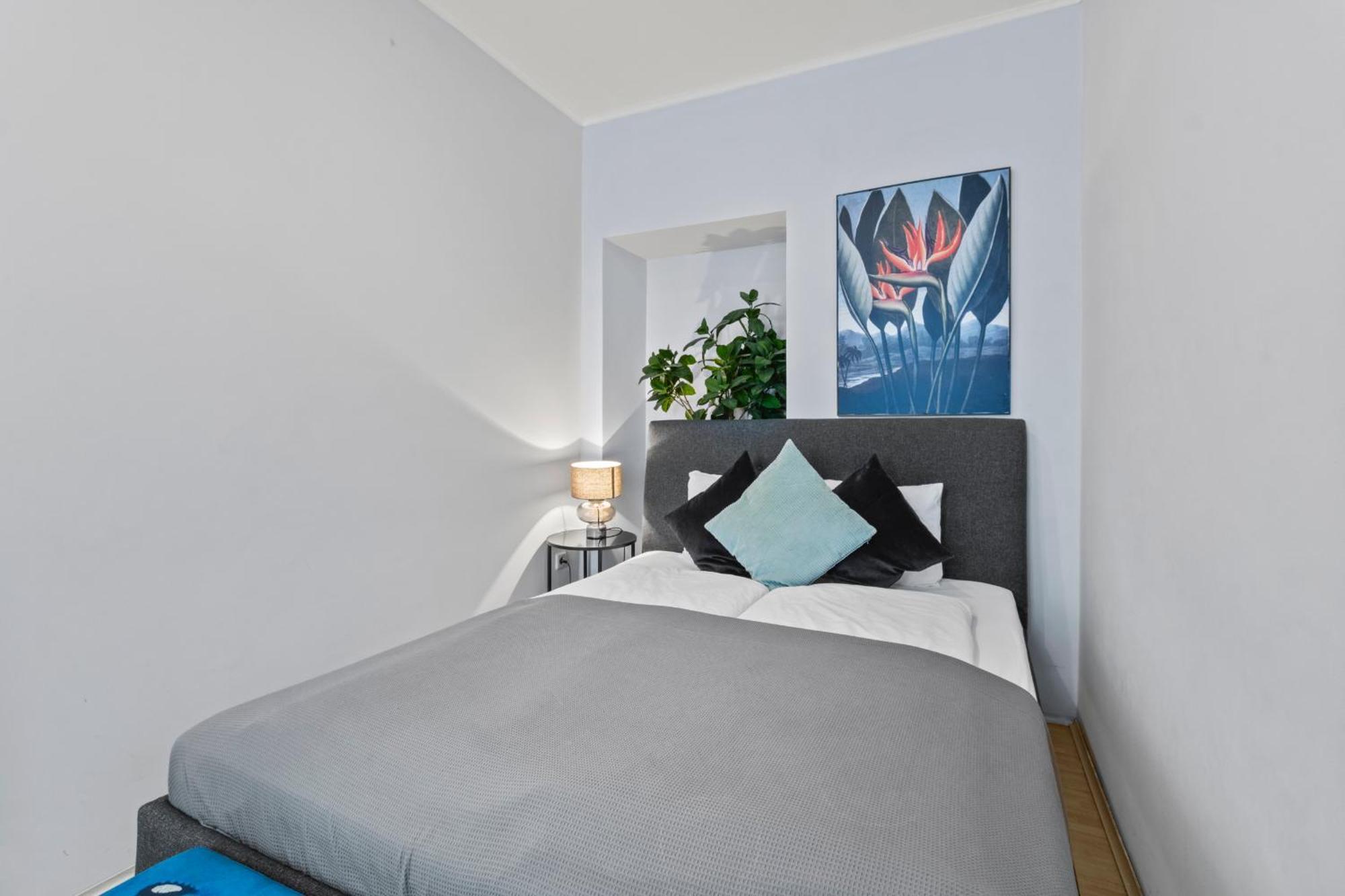 Balcony Apartment, 4 Min To U3 Zipperer Strasse Βιέννη Εξωτερικό φωτογραφία
